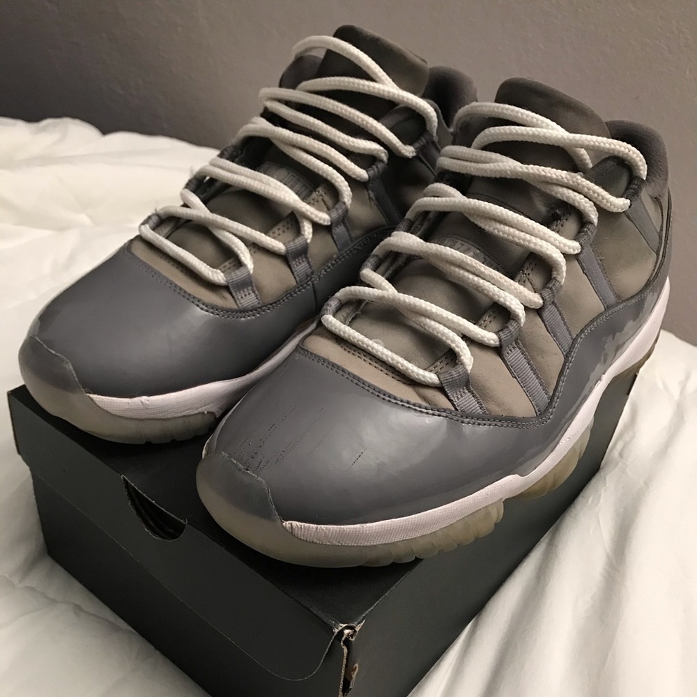 jordan retro 11s